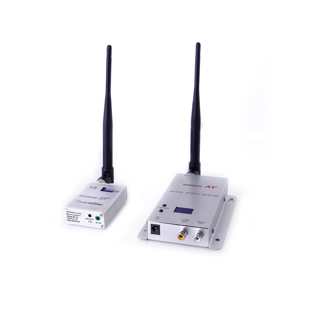 Audio Video Wireless | 2x RCA | 1.2Ghz | 15-Channel | 500mW | Transmitter 1KM