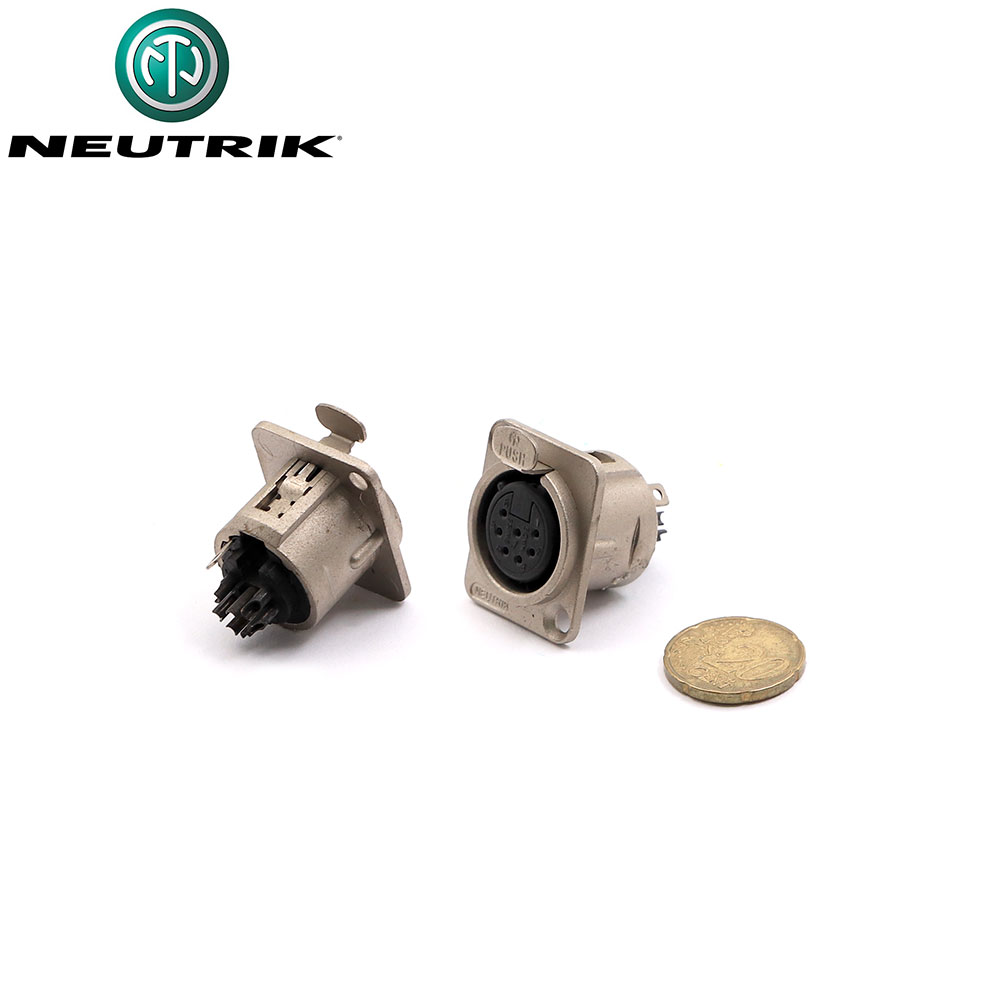 Audio Connector | XLR 7-Pin Female Silver | Metal | Chassis Mount | Neutrik
