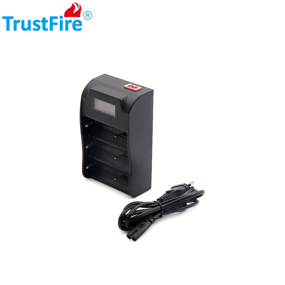 Battery Charger | Lithium-ion | Portable | 3-Slot | 4.2V 1.3A